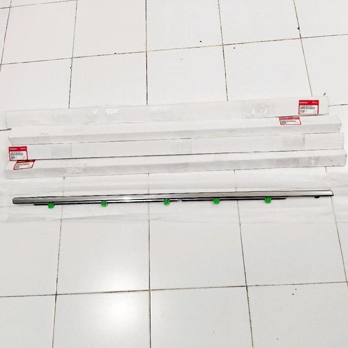 Ready Pelipit Luar Karet Kaca Chrome Honda Crv 2013 2014 2015 2016 2017 Ori