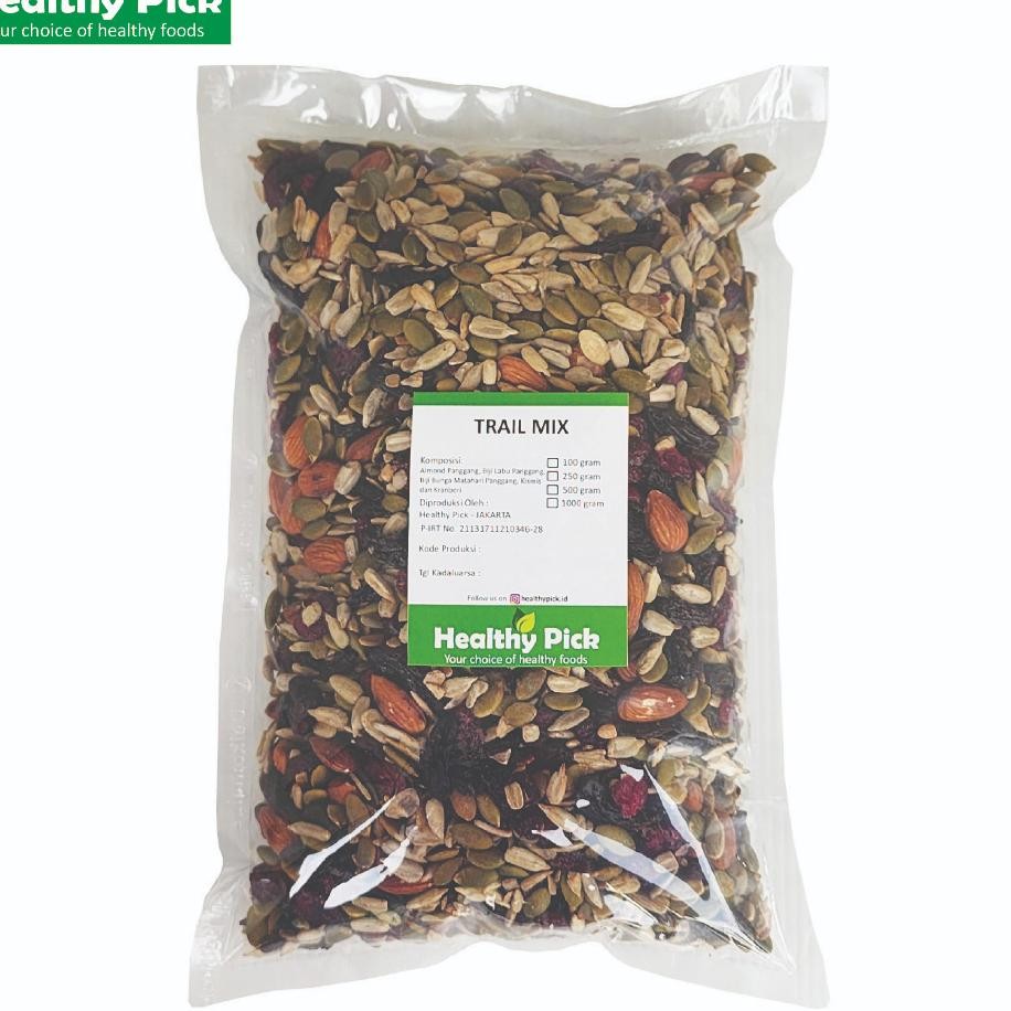 

Trail Mix 1Kg Roasted Sunflower Roasted Pumpkin Seeds Roasted Almond Raisin Cranberry