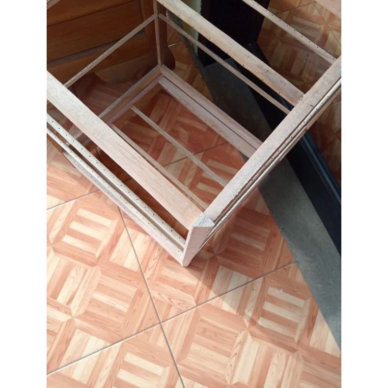 sangkar diamond ambrukan tiang segitiga