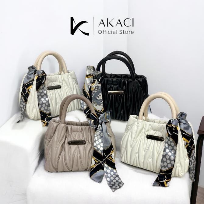 Akaci Store | Leyla Hand Bag Pita Cewek Bisa Selempang 09-8255 Bahan Spon Bordir Wanita Original