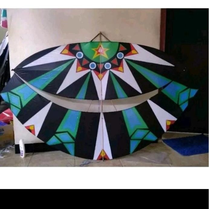 (Good) Kerangka layangan gapangan pegon 1 meter ( RAKIT SENDIRI) Mainan