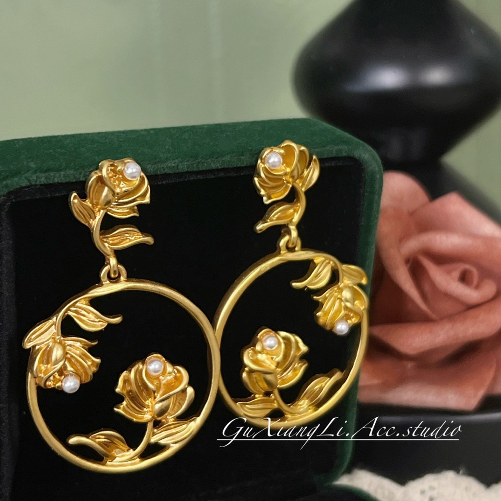 Anting-anting Ukiran Tiga Dimensi Bunga Mawar Emas Polos Vintage