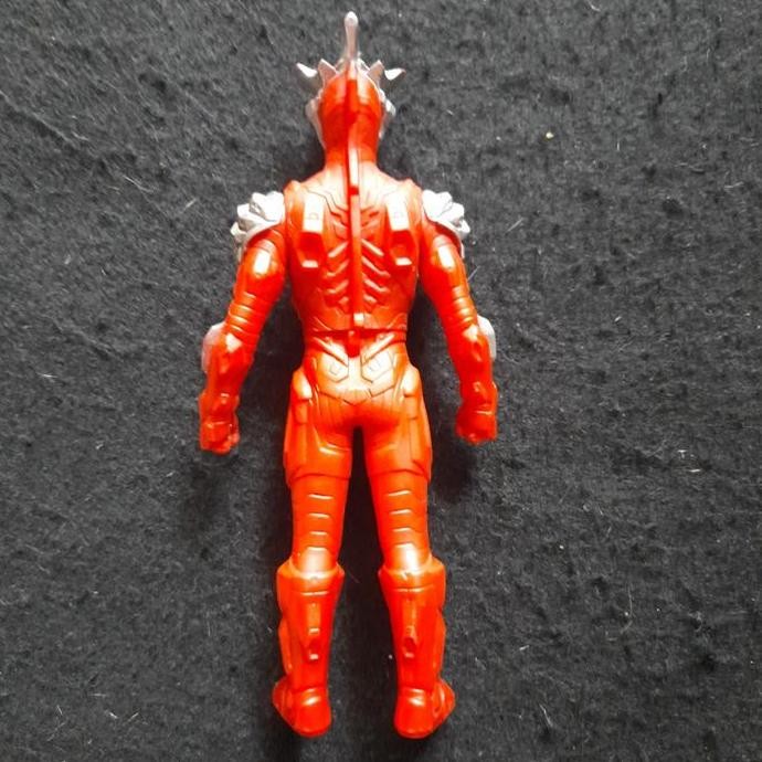 New  Bandai 14 Cm Ultra Hero Series Ultraman Geed Solid Burning