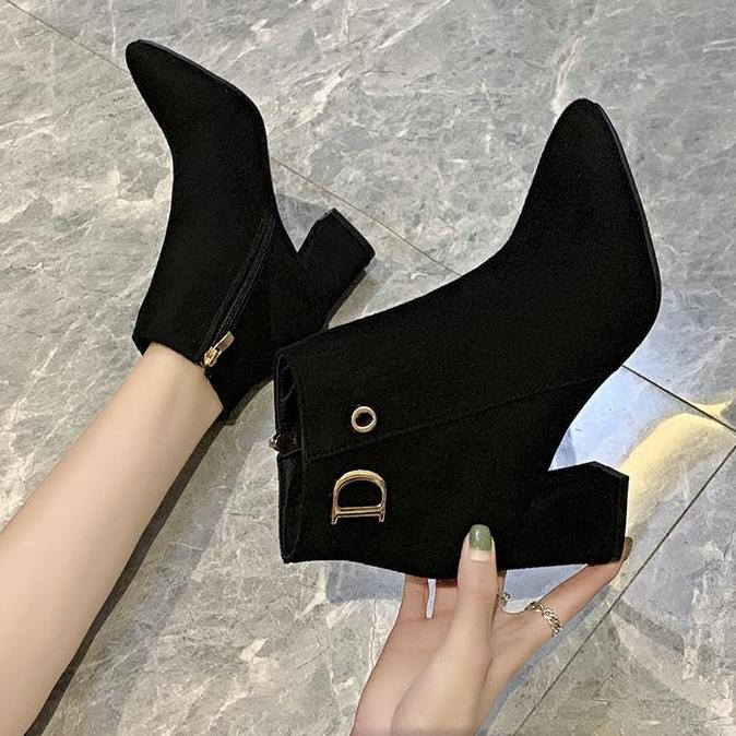 sepatu boots heels wanita fashion korea musim dingin dira Shoes