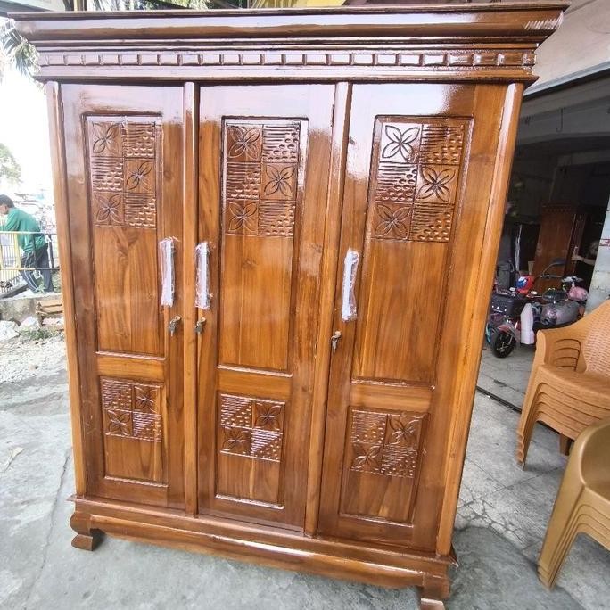 Promo lemari jati / lemari kayu jati 3 pintu jumbo COD