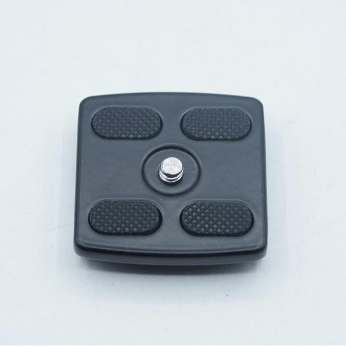DB12>> QUICK RELEASE PLATE / DUDUKAN TRIPOD ZOMEI Q555 Q666 Z818 M5 Z669