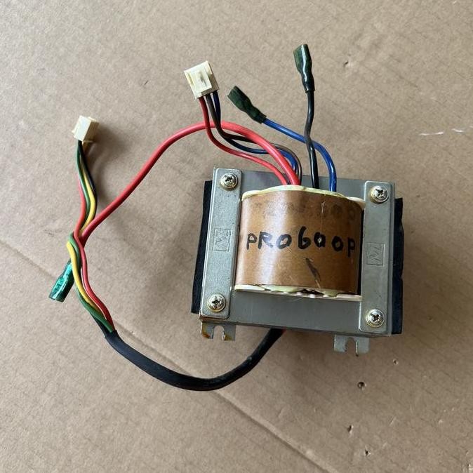 Trafo Ups Prolink PRO 600 P / 600 VA Murah