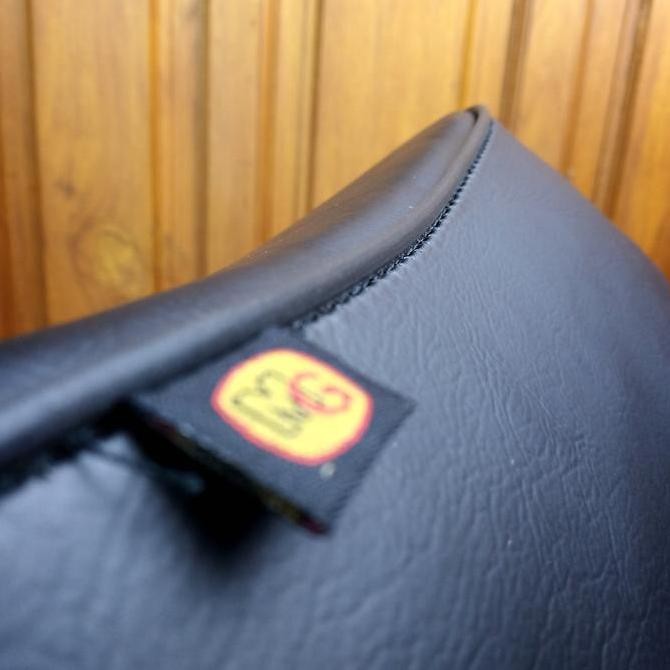 jok belakang vespa super sprint merek MG