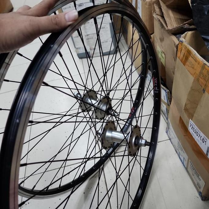 Wheelset 26 mtb fixie araya hub untied bering jari2 stenlies