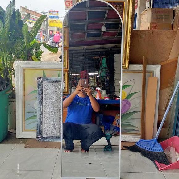 Cermin Oval Aesthetic Full Body