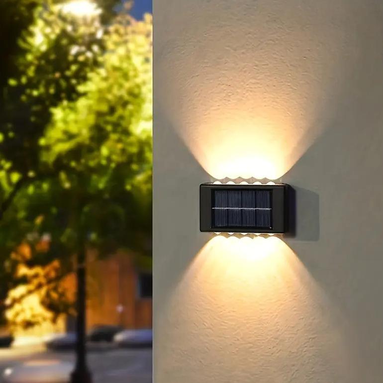 Lampu Taman Tenaga Surya Outdoor Dengan Sensor Cahaya Led Untuk Penerangan Jalan Dan Halaman Tidak K