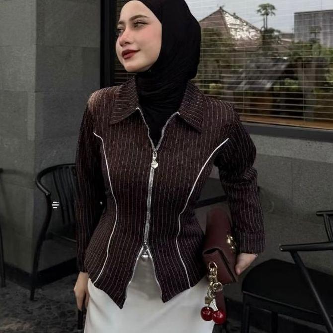 DF92 - DYFFA Zipper Shirt Salur Fitted Korea Style