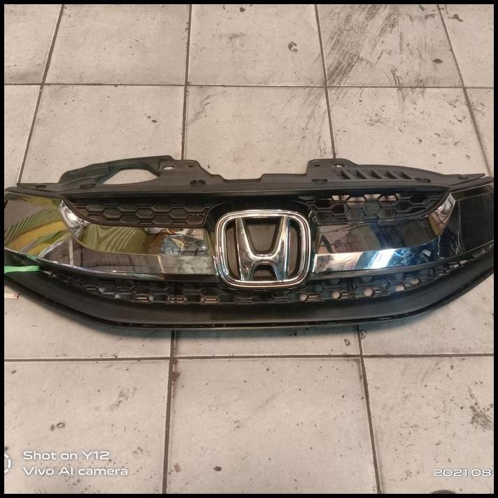 TERLARIS GRILL BRIO RS 2015-2017 ORIGINAL