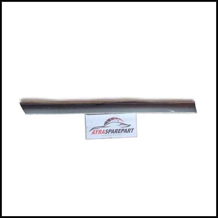 TERLARIS LIST BODY PINTU BELAKANG KANAN MERCEDES BENZ W202 ELEGANCE C-CLASS 