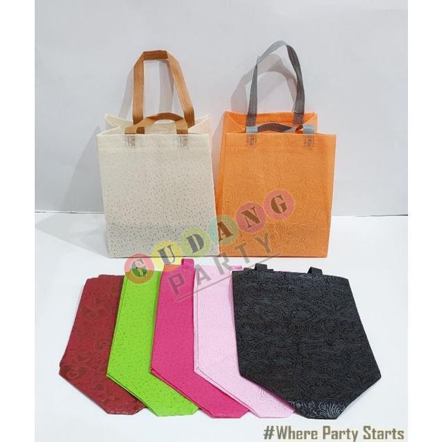 Spunbond Box Press Embos/Spunbond Embos/Goody Bag/Tas Souvenir/Tas Bingkisan/Handle Bag Termurah