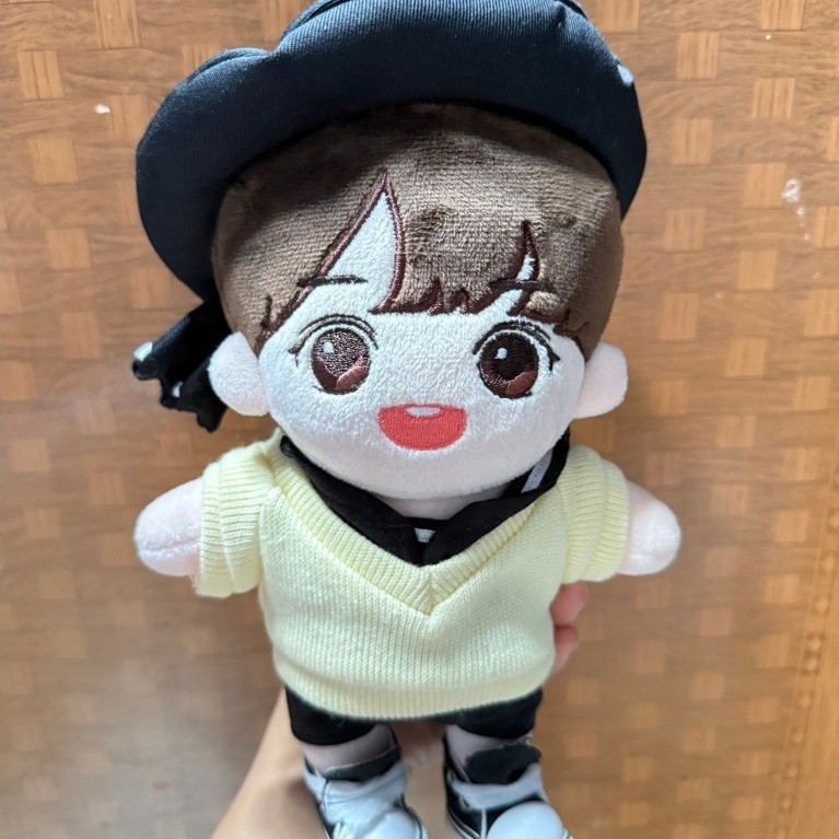 [READY STOCK] Park Jihoon Wanna One Doll 20cm Boneka Jihoon