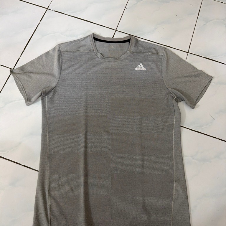 Adidas Running Shirt sz M PRELOVED SECOND