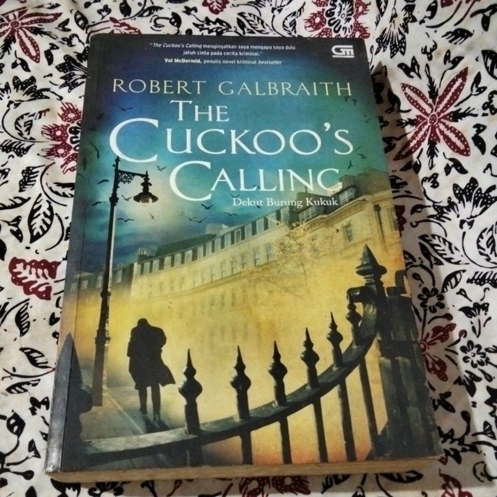 The Cuckoo's calling.RobertCalbraith.BahasaIndonesia