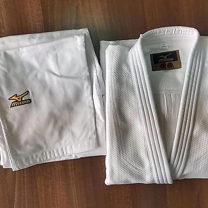 SIAPKIRIM Mizuno Baju Judo Yusho Putih IJF Approved Pakistan Size 150-200 Gi Beladiri Judo Clothing