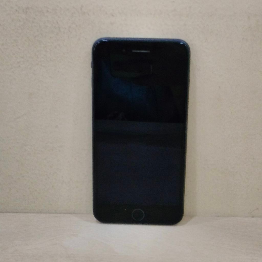 (2129-89)IPHONE 8 PLUS RAM 64GB (INTER) BATANGAN NO CHARGER "6J8JCLY"