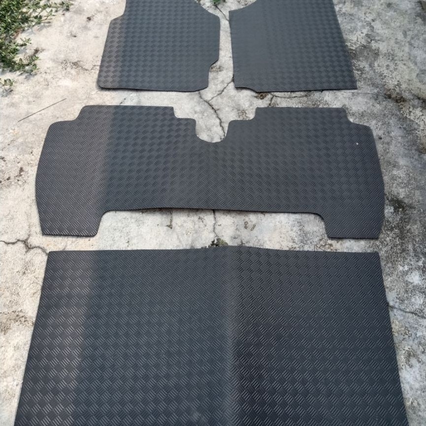 KARPET MOBIL TOYOTA YARIS BAKPAO