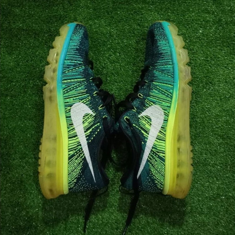 Sepatu Olahraga Unisex Nike Flyknit Max