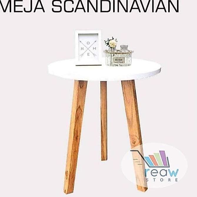 TOKOKUSHOP Meja Tamu Kayu Scandinavian Minimalis Bulat / Coffee Table