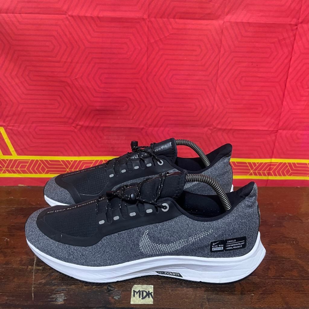 Nike Nike Air Zoom Pegasus 35 Shieldsize 42,5