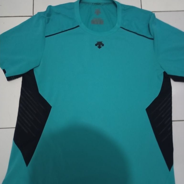 kaos Jersey original descente tosca ( preloved )
