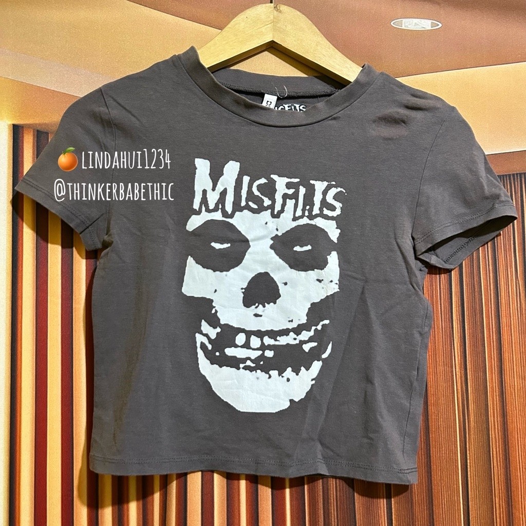h&m croptop misfits hnm crop fit