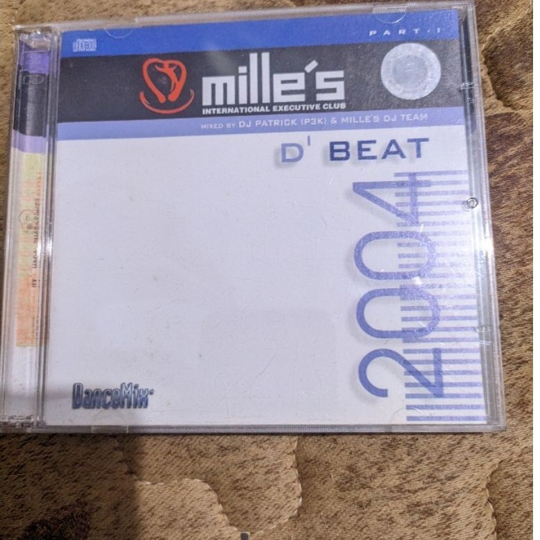 CD Audio Mille's International Executive Club - D'Beat 2004 Part 1 [2 Disc] (Dancemix Records - PT.N