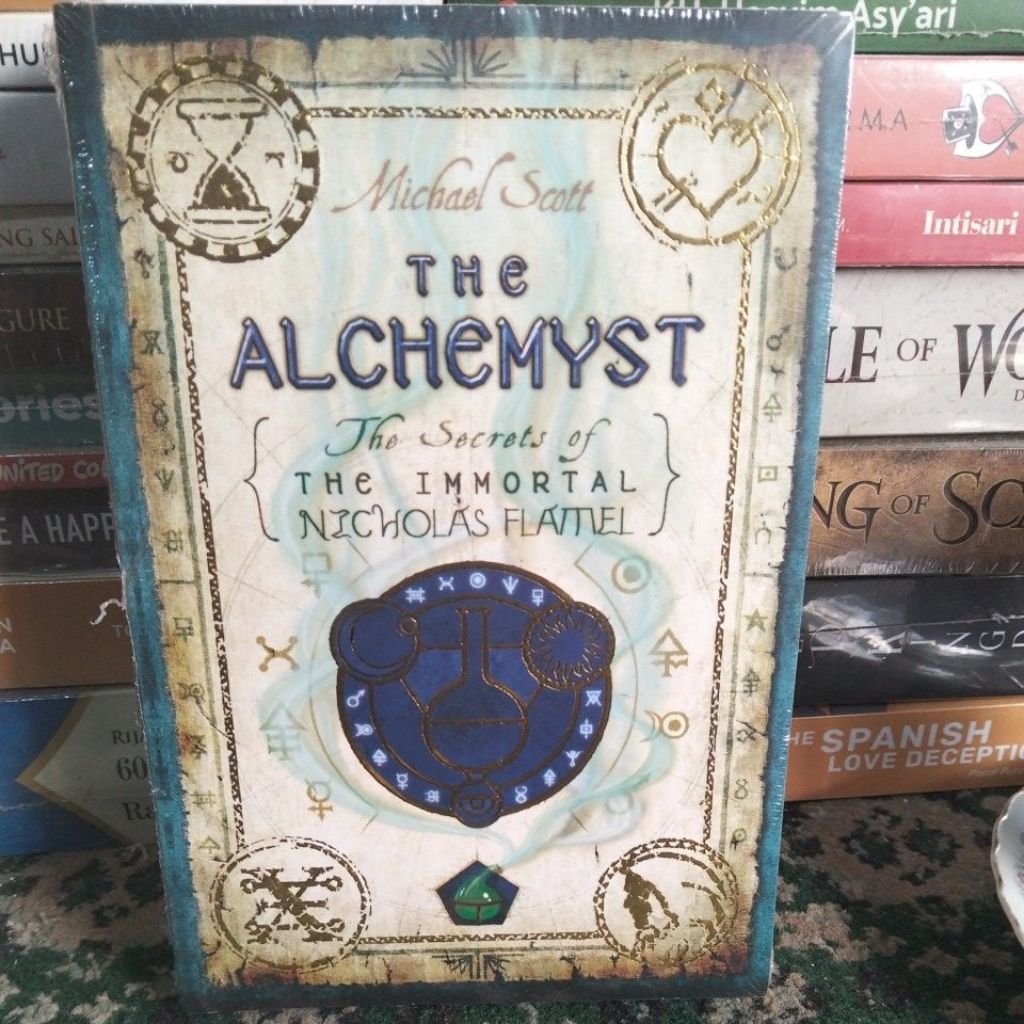 THE ALCHEMYST THE SACRETS OF THE IMMORTAL