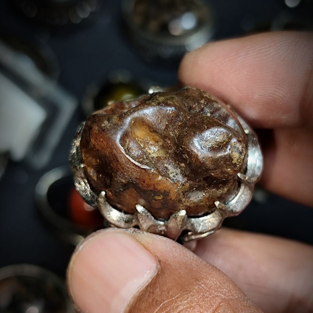 Batu akik koclak jenis mdura lawasan