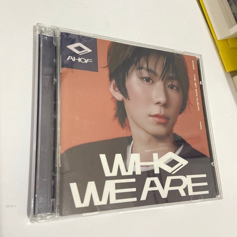 AHOF Album Only Who We Are Jewel Park Han ver. isi Booklet, CD, dan Sticker only (tanpa Photocard)H