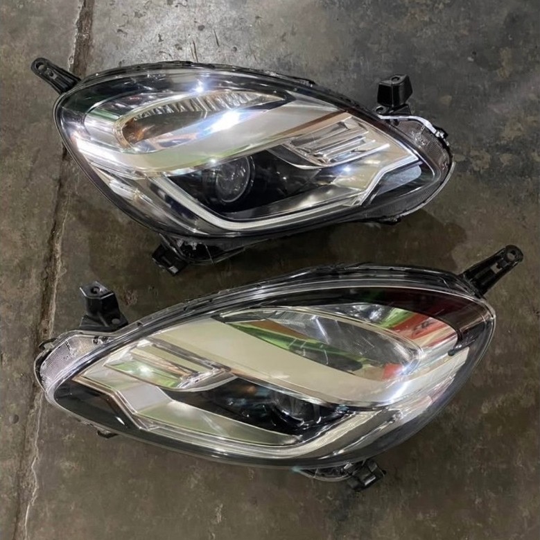 Headlamp brio rs old original