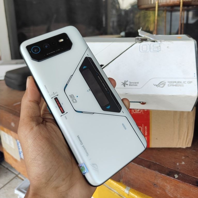 Asus Rog Phone 6 Pro || 18/512GB