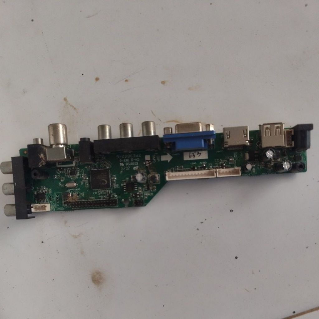 MESIN TV LED UNIVERSAL MODEL AN191819 MONITOR BEKAS