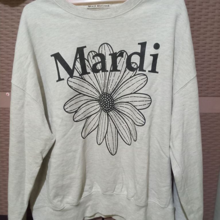 CREWNECK MARDI BOXY