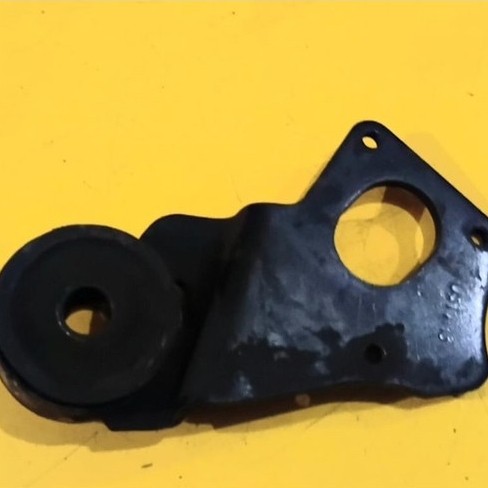 Bracket Silent Block / Engine Mounting Piaggio ZIP Piaggio FLY