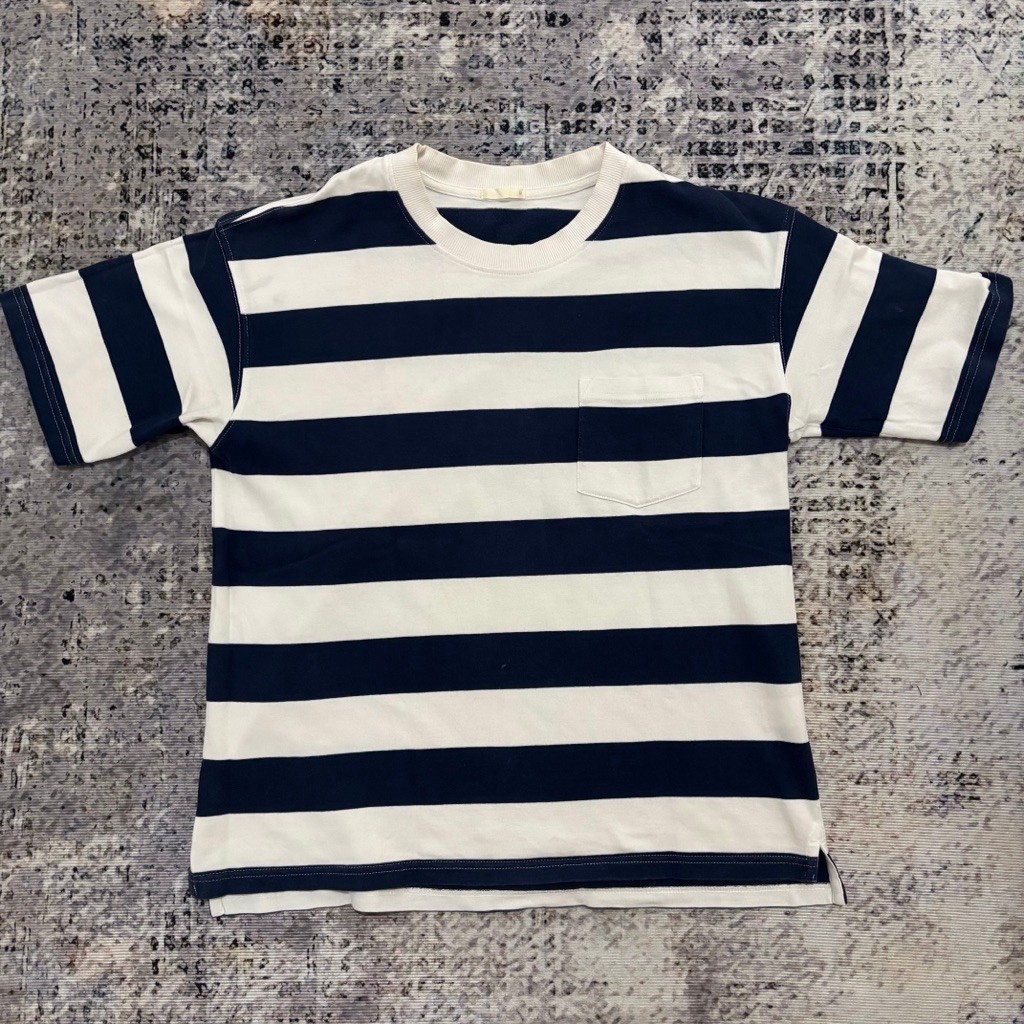 T-Shirt/Kaos Gu Uniqlo stripe putih biru navy