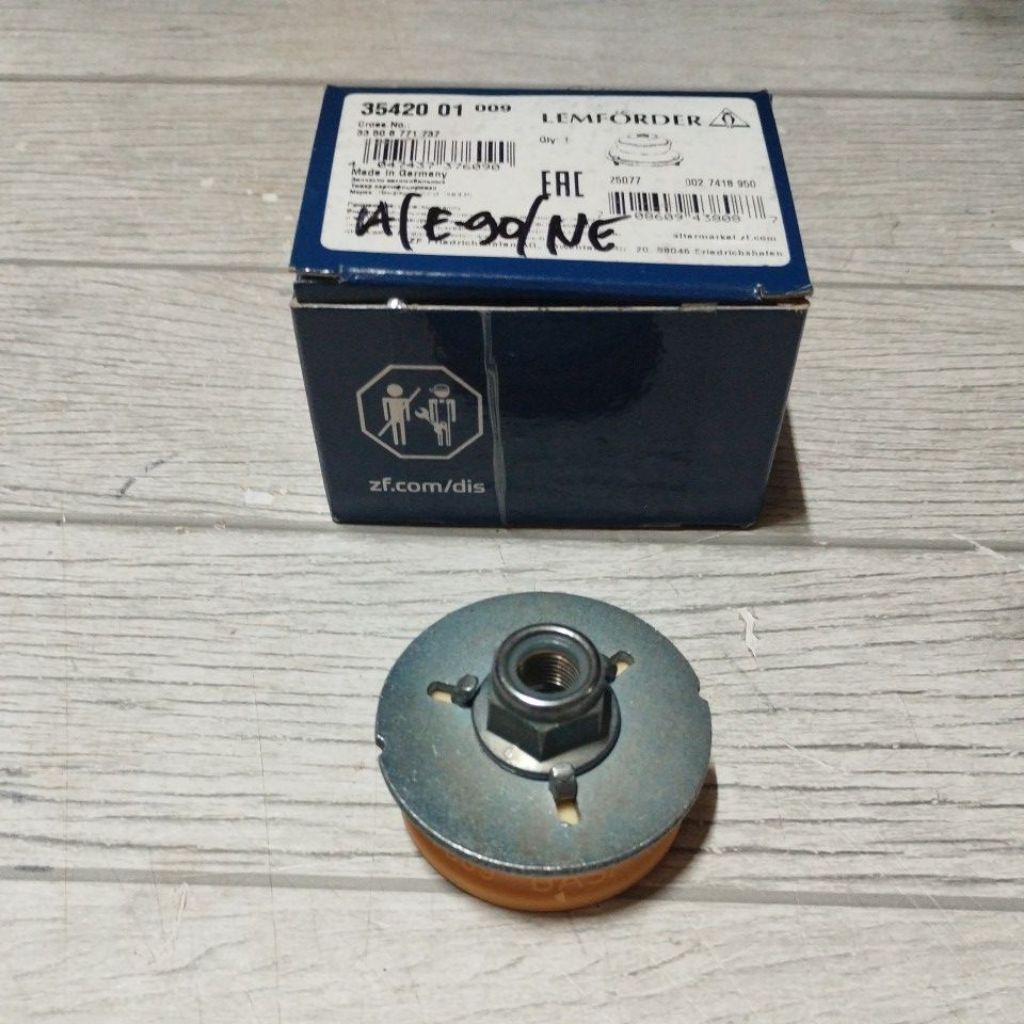 Suport busa shock belakang E90