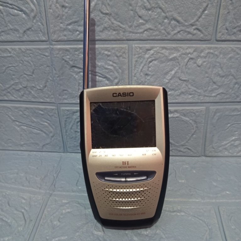 Tv mini pocket Casio model EV-660C