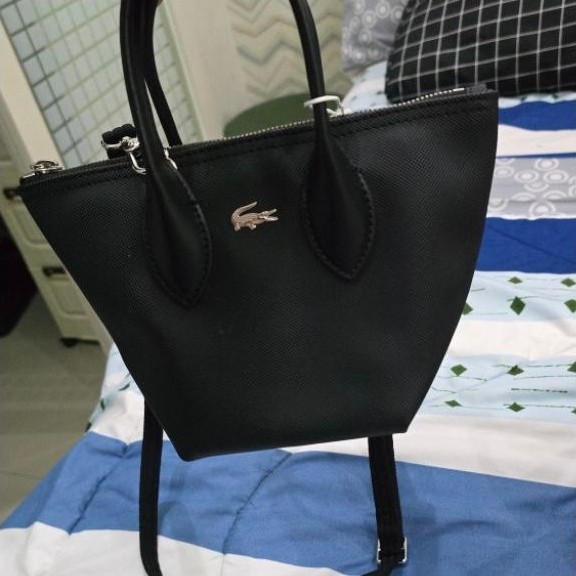 tas hitam preloved lacoste original