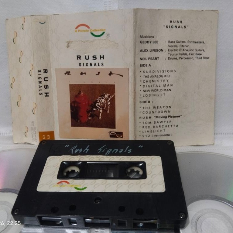 kaset pita RUSH - SIGNALS