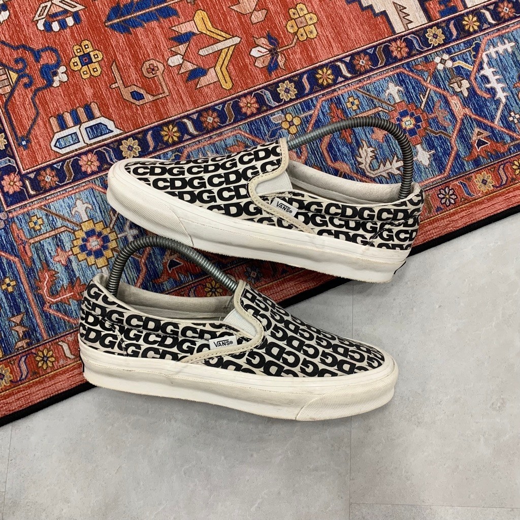 [Size 38.5] Comme des Garçons x Vans Vault OG Classic Slip-On LX ‘CDG Print - Blanc De Blanc’ Second