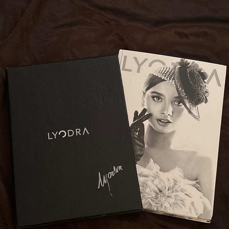 CD ALBUM BOXSET LYODRA ORIGINAL