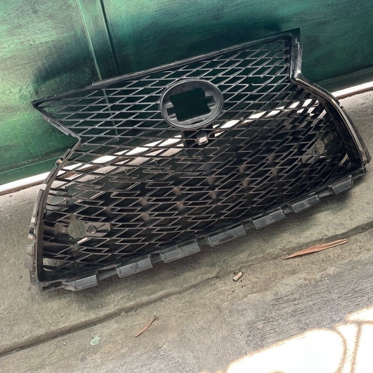 GRILL LEXUS RX350 RX450 2016 2017 2018 2019 ORIGINAL
