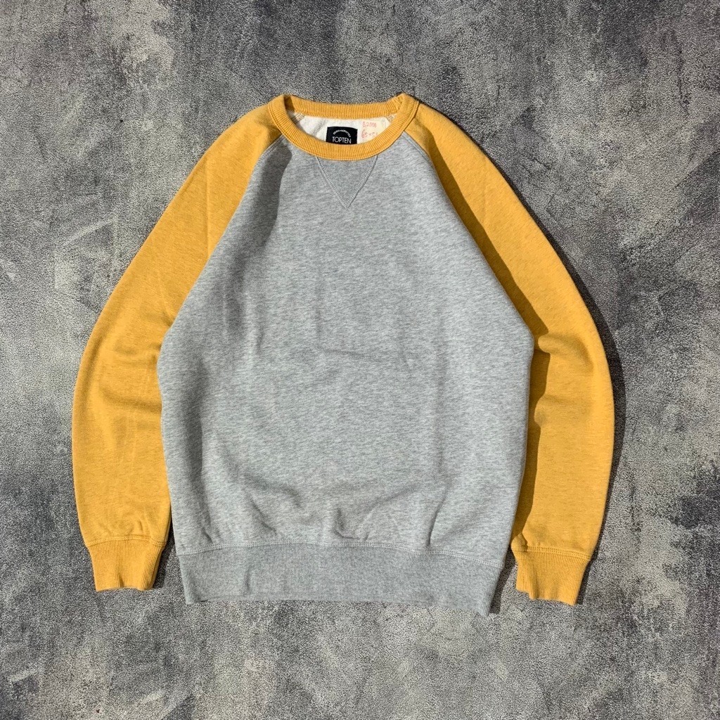 CREWNECK TOPTEN