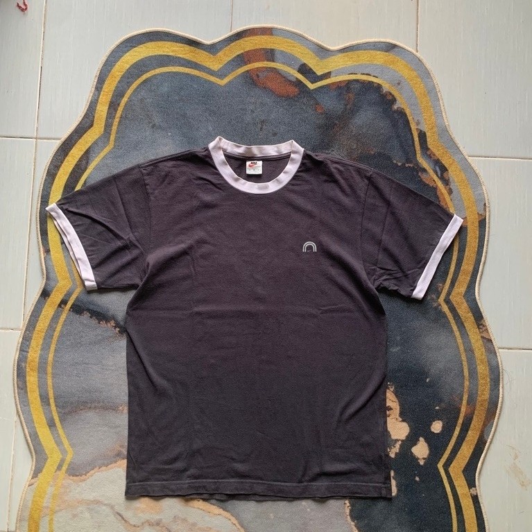 kaos nike vintage 90s