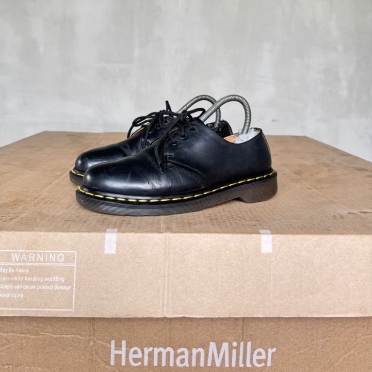 Dr Martens 1461 blacksmooth original size 40 MIT